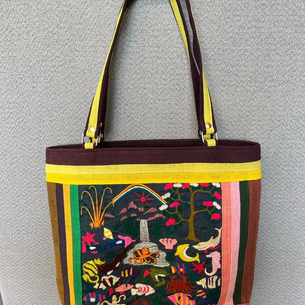 Hand made colorful and durable tote funky animal/ spiritual vibe - Picture 2 of 13